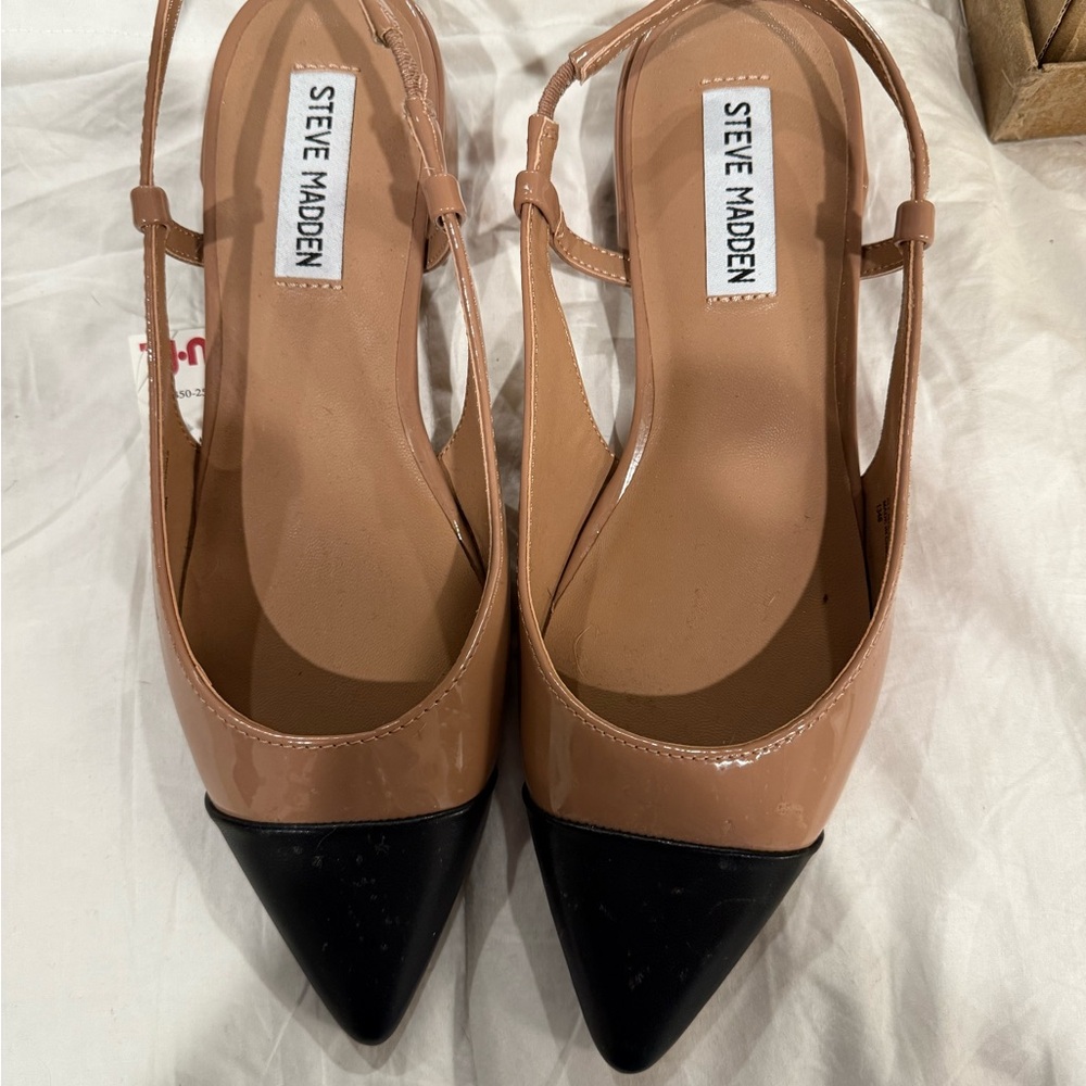 Steve Madden Black and Tan Pointed Slingback Heels